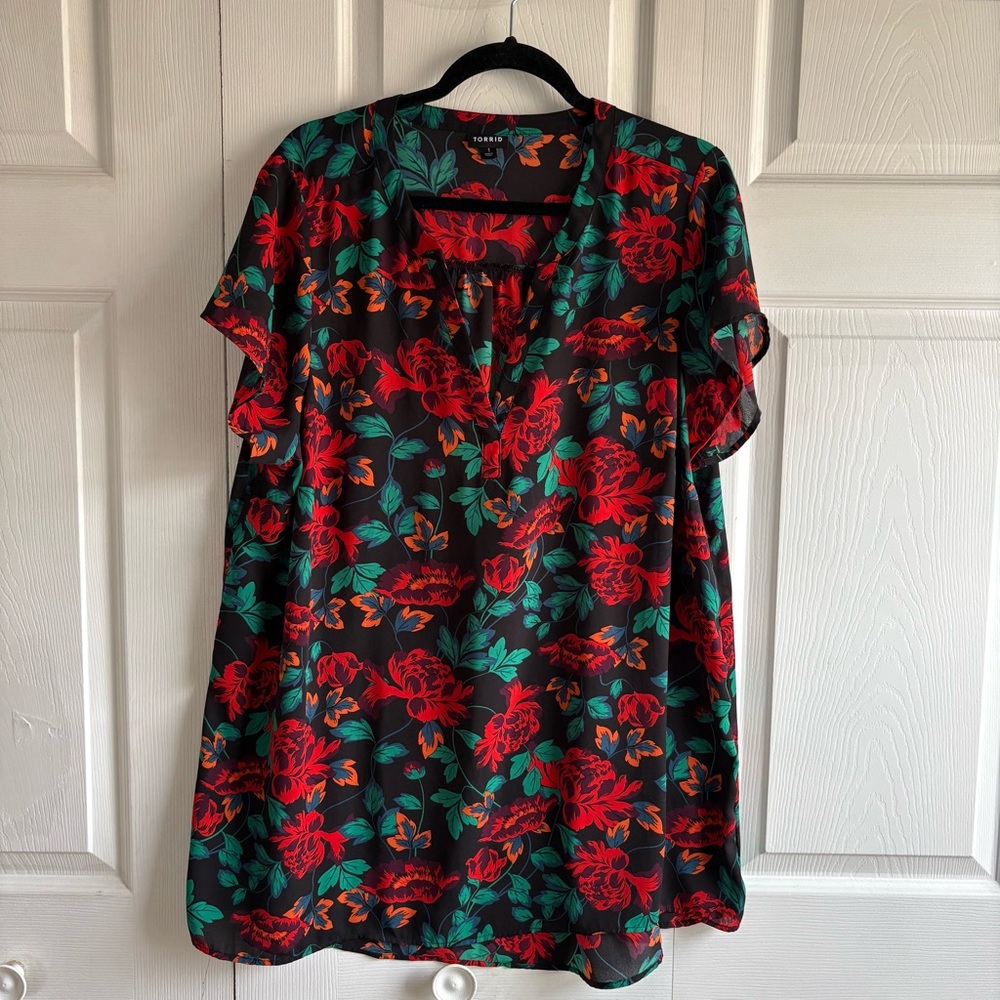 Torrid Black Floral Georgette Tunic Blouse XL Boho Fairy Bloomcore Romantic